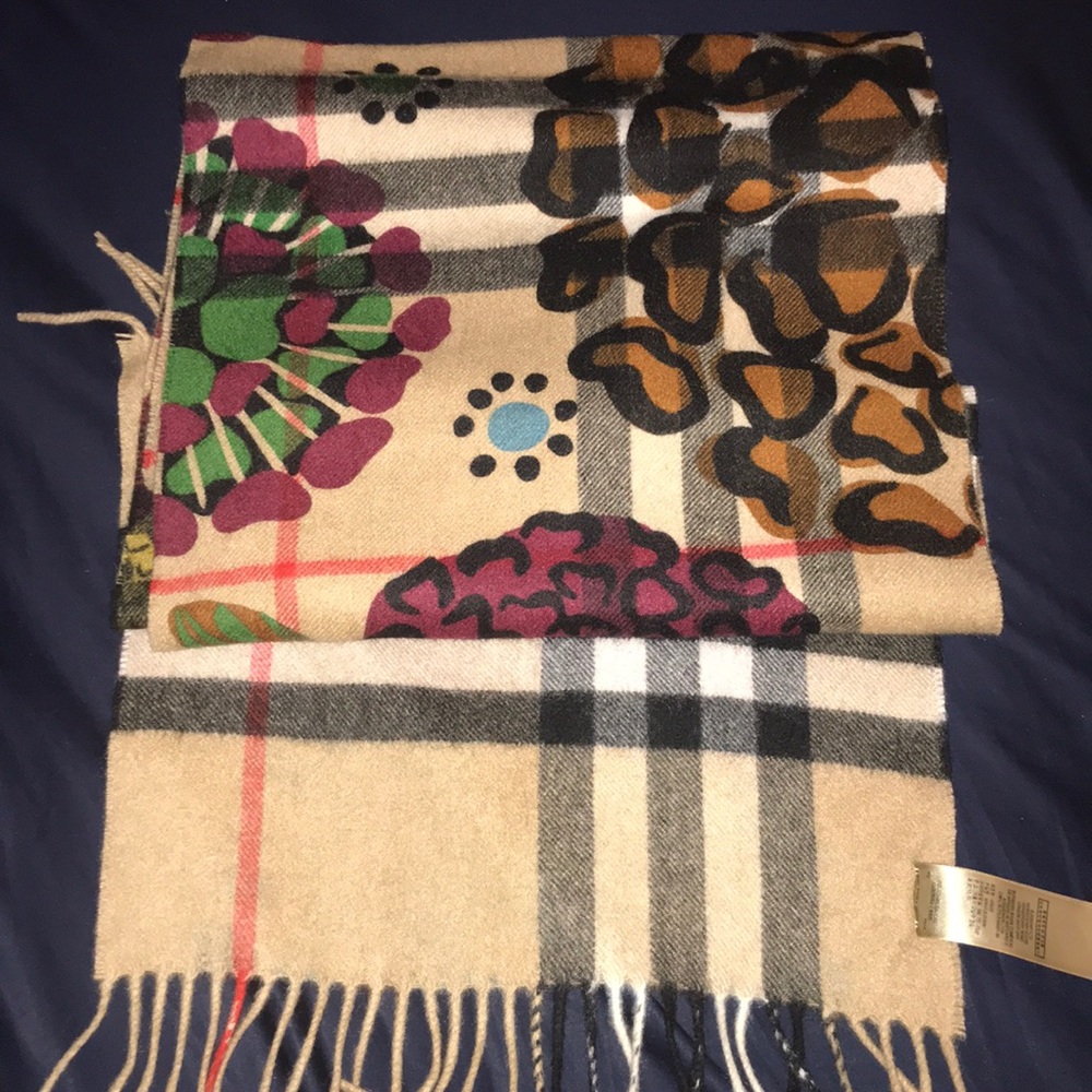 Burberry scarf